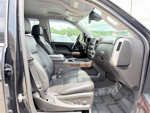 Used 2018 GMC Sierra 1500 SLT AWD/4WD image 24