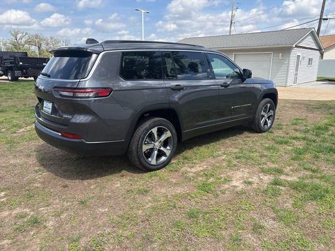 New 2026 Jeep Grand Cherokee L Limited AWD/4WD image 6