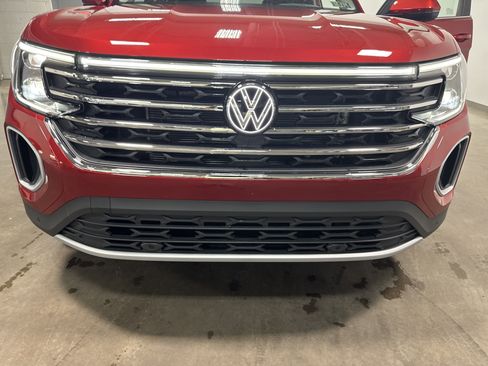 New 2025 Volkswagen Atlas SE image 49