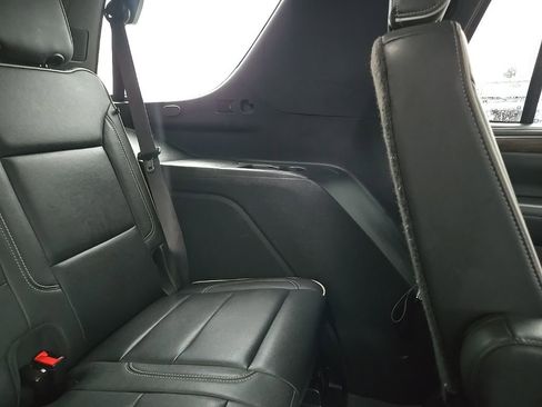 Used 2024 Chevrolet Tahoe Premier AWD/4WD image 94