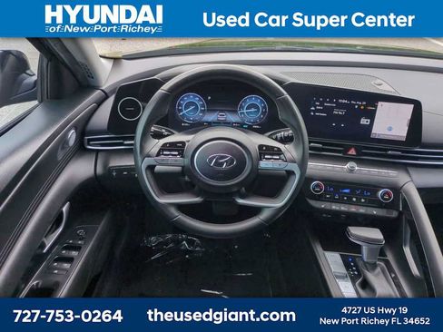 Certified 2023 Hyundai Elantra SEL w/ Convenience Package FWD image 15