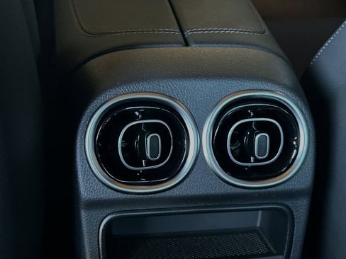 New 2024 Mercedes-Benz C 300 Sedan image 15