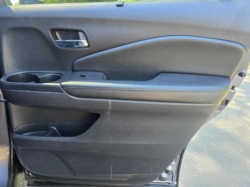 Used 2017 Honda Pilot Elite image 22