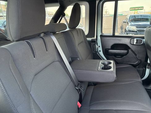 Used 2023 Jeep Wrangler Unlimited w/ 8.4" Radio Group AWD/4WD image 27
