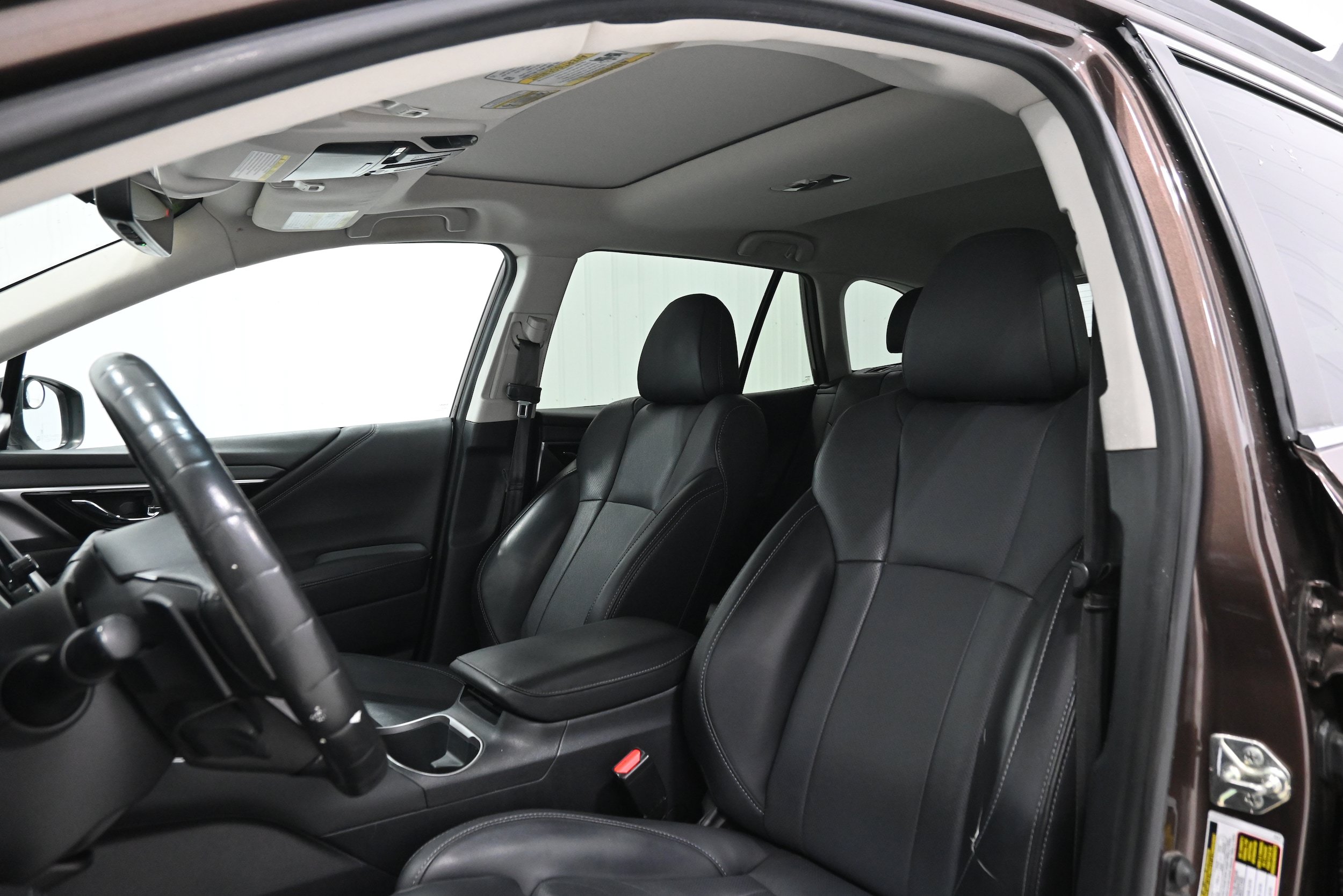 Used 2020 Subaru Outback Limited AWD/4WD image 6