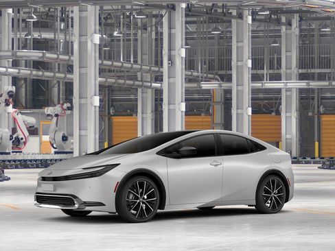 New 2026 Toyota Prius XLE image 2