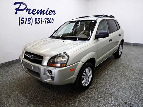 Used 2009 Hyundai Tucson GLS FWD image 1