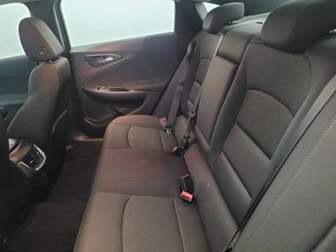 Used 2016 Chevrolet Malibu LT FWD image 18