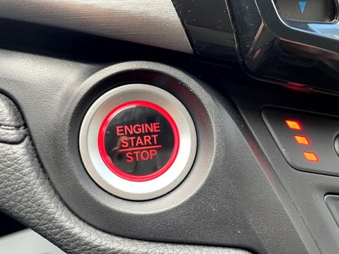 Used 2024 Honda Odyssey EX-L image 16