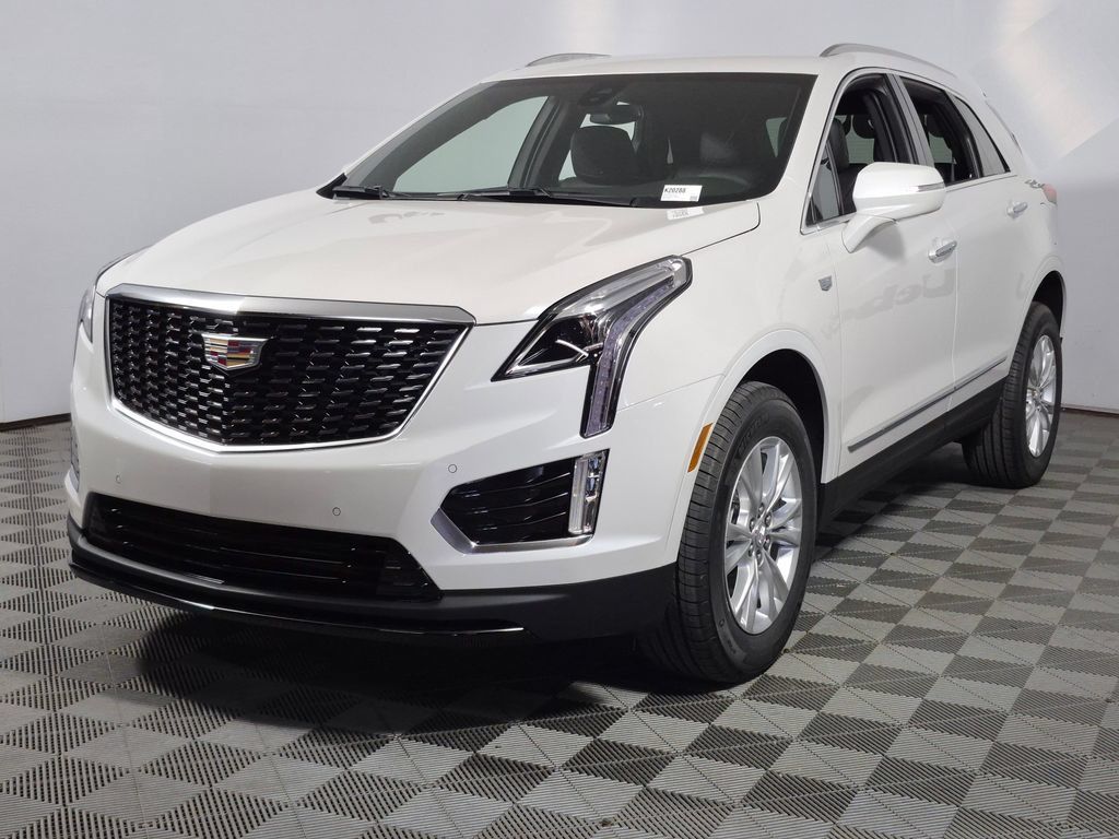 New 2026 Cadillac XT5 Luxury w/ LPO, Floor Liner Package AWD/4WD image 3