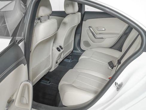 Used 2025 Mercedes-Benz CLA 250 CLA 250 image 12