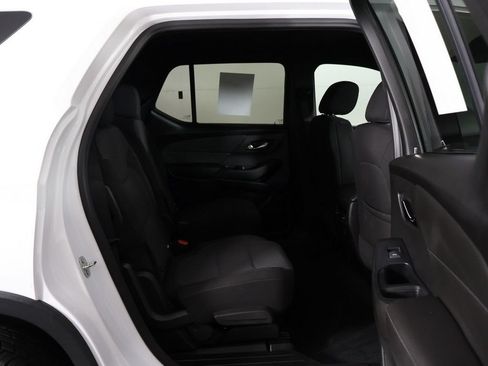 Used 2022 Chevrolet Traverse LT AWD/4WD image 33