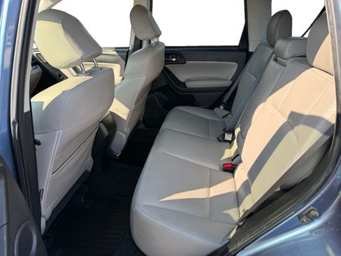Used 2015 Subaru Forester 2.5i Touring w/ Eyesight & Navigation System AWD/4WD image 16