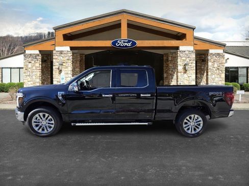 New 2025 Ford F150 Lariat w/ Equipment Group 502A High image 8