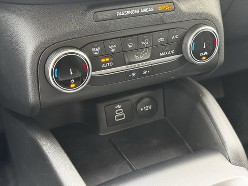 New 2025 Ford Escape Active image 31