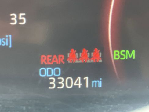 Used 2025 Toyota RAV4 XLE FWD image 22
