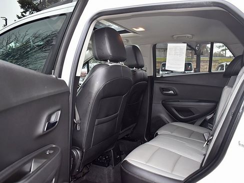 Used 2016 Chevrolet Trax LTZ w/ LPO, Protection Package image 20