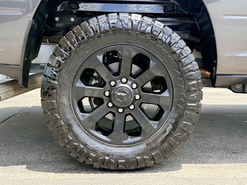 Used 2025 RAM 2500 Laramie AWD/4WD image 14