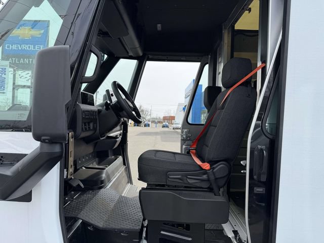 Used 2024 Chevrolet Brightdrop 600 w/ Commercial Equipment Package AWD/4WD image 12