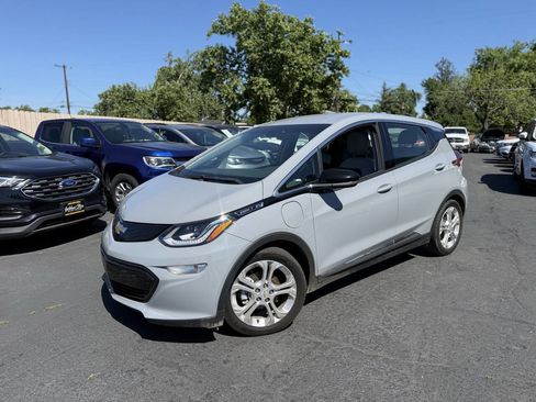 Used 2020 Chevrolet Bolt LT image 3