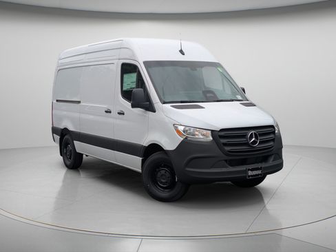 New 2026 Mercedes-Benz Sprinter 2500 image 13