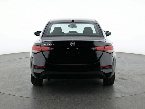 Used 2025 Nissan Sentra SV FWD image 7