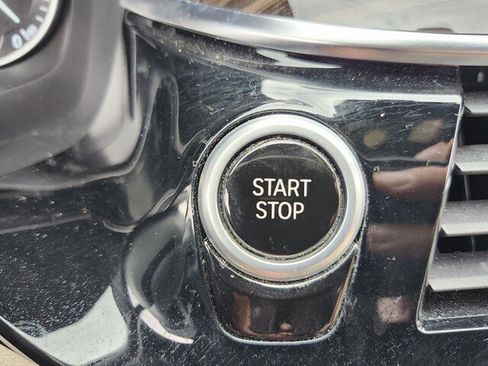 Used 2018 BMW 530e image 27