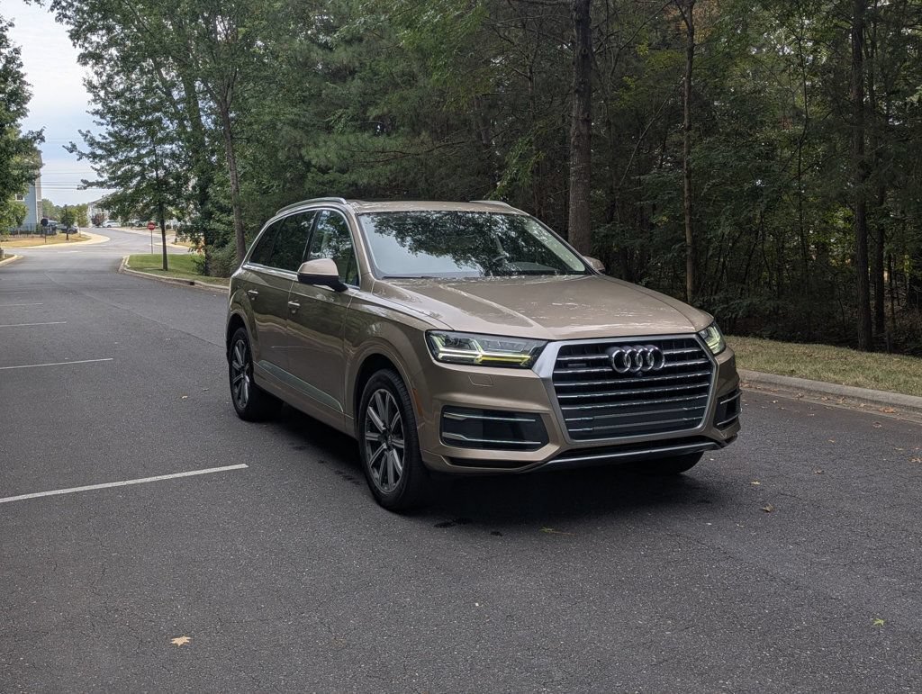 Used 2018 Audi Q7 2.0T Premium Plus w/ Premium Plus Package AWD/4WD image 11