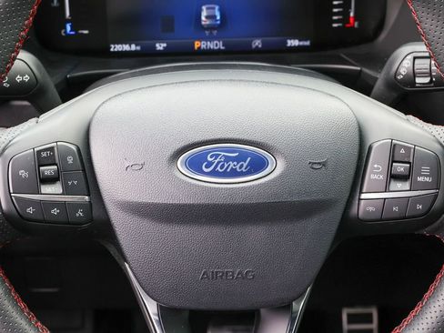 Used 2024 Ford Escape ST-Line w/ Tech Pack #1 AWD/4WD image 8