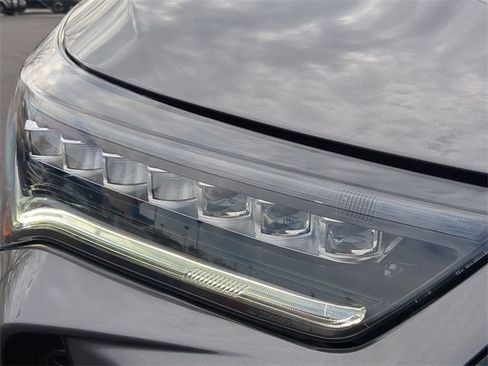 Used 2022 Acura RDX A-Spec image 9