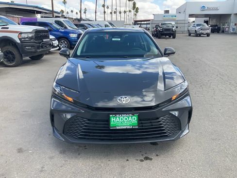 Used 2025 Toyota Camry LE FWD image 2