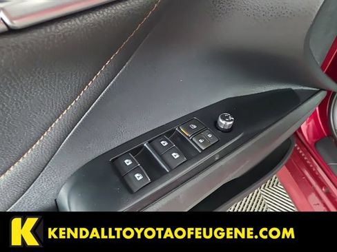 Used 2018 Toyota Camry XLE w/ Driver Assist Package FWD image 21
