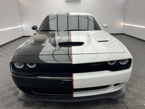 Used 2016 Dodge Challenger SRT Hellcat image 2