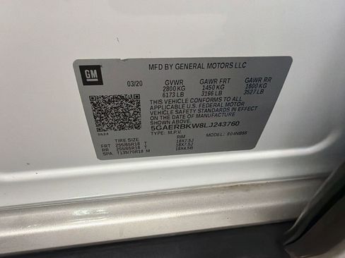 Used 2020 Buick Enclave Essence FWD image 19