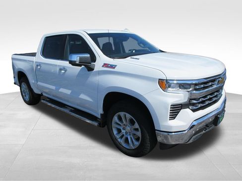 Certified 2025 Chevrolet Silverado 1500 LTZ AWD/4WD image 7