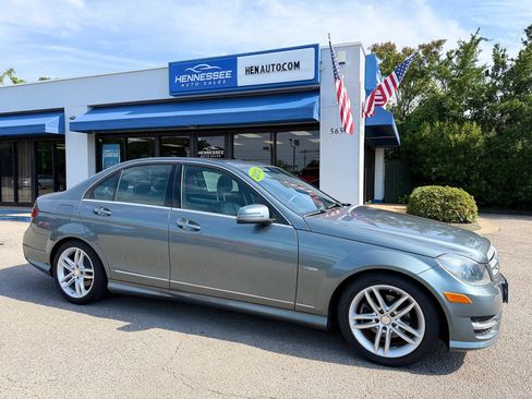 Used 2012 Mercedes-Benz C 250 Sedan image 15