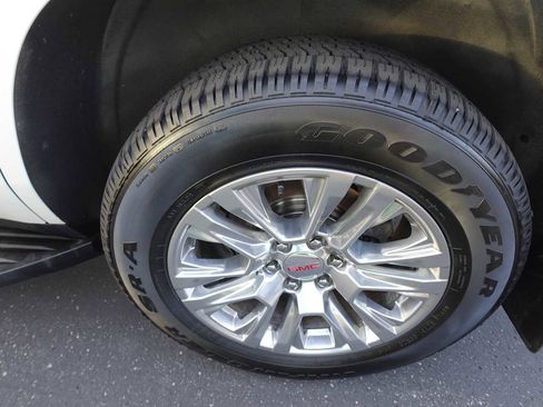 Used 2022 GMC Yukon Denali w/ Max Trailering Package AWD/4WD image 36