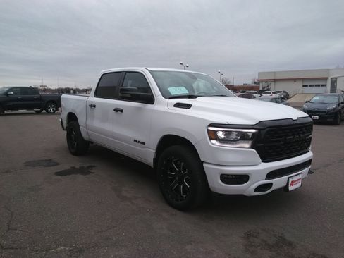 Used 2024 RAM 1500 Big Horn image 4