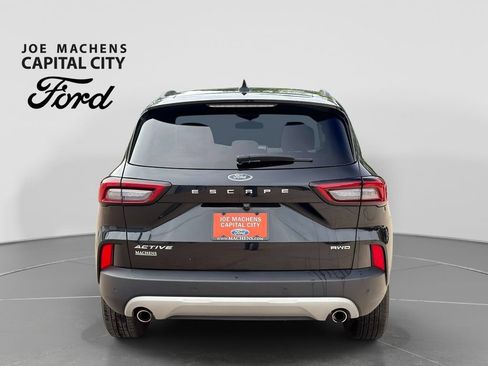 Used 2025 Ford Escape Active w/ Tech Pack #1 AWD/4WD image 6