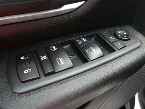 Used 2020 RAM 1500 Big Horn AWD/4WD image 22