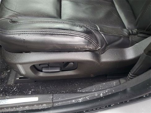 Used 2015 Lincoln MKS AWD w/ Equipment Group 101A image 23