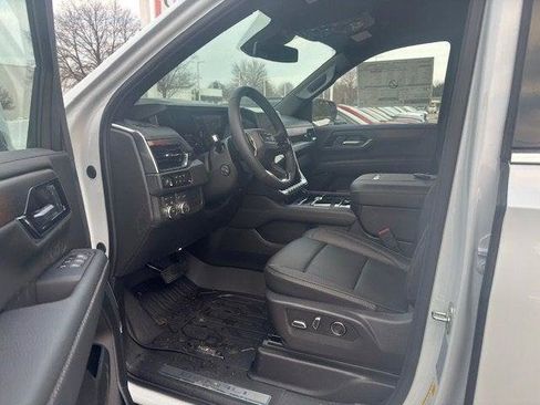 New 2026 GMC Yukon XL Denali w/ LPO, Floor Liner Package image 16