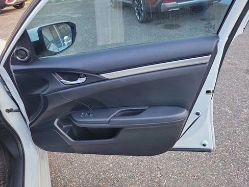 Used 2020 Honda Civic Sport image 34