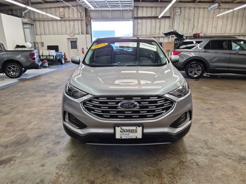 Used 2024 Ford Edge Titanium AWD/4WD image 3