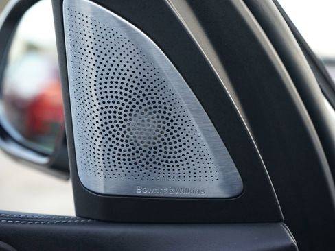 Used 2021 BMW X5 M Competition w/ Competition Package image 29