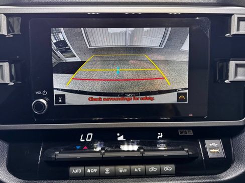 Certified 2025 Toyota Tundra SR5 AWD/4WD image 36