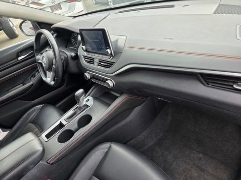 Used 2021 Nissan Altima 2.5 SR FWD image 23
