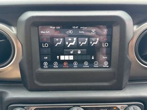 Used 2021 Jeep Wrangler Unlimited Sport AWD/4WD image 29