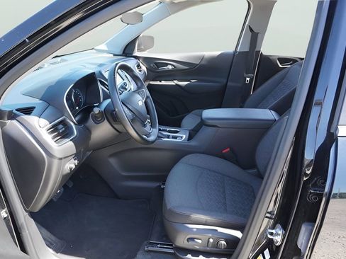Used 2024 Chevrolet Equinox LT FWD image 19