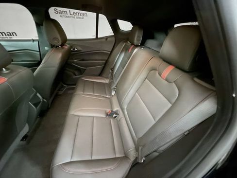 Used 2025 Chevrolet Trax RS w/ Sunroof Package FWD image 25